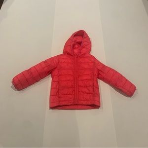 Gap Kids, bright pink, light puffer winter jacket.